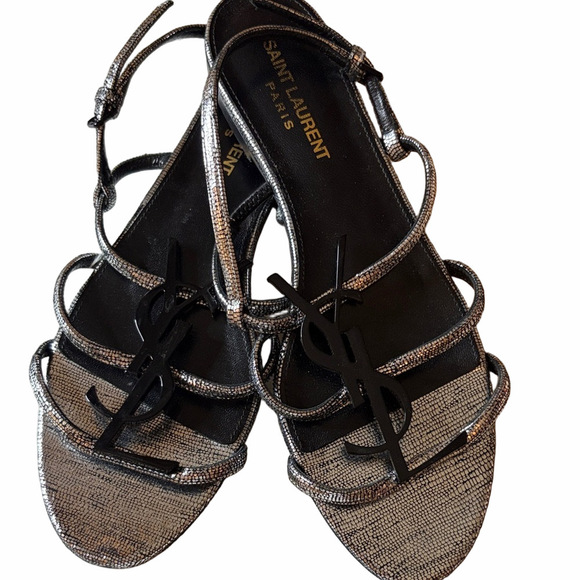 Yves Saint Laurent Cassandra Flat | EUC | Sz 38 / 8US - Picture 2 of 5